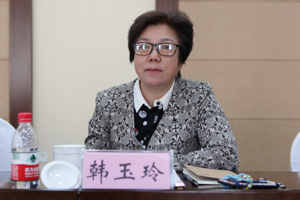 6 大庆市地方志办公室副主任、省志书终审专家韩玉玲发表评议意见.jpg